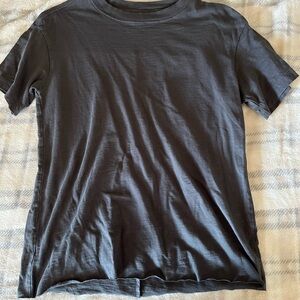 Old Navy Black Short Sleeve Tee